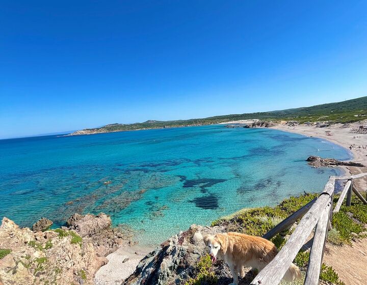 Strand von Rena Majore